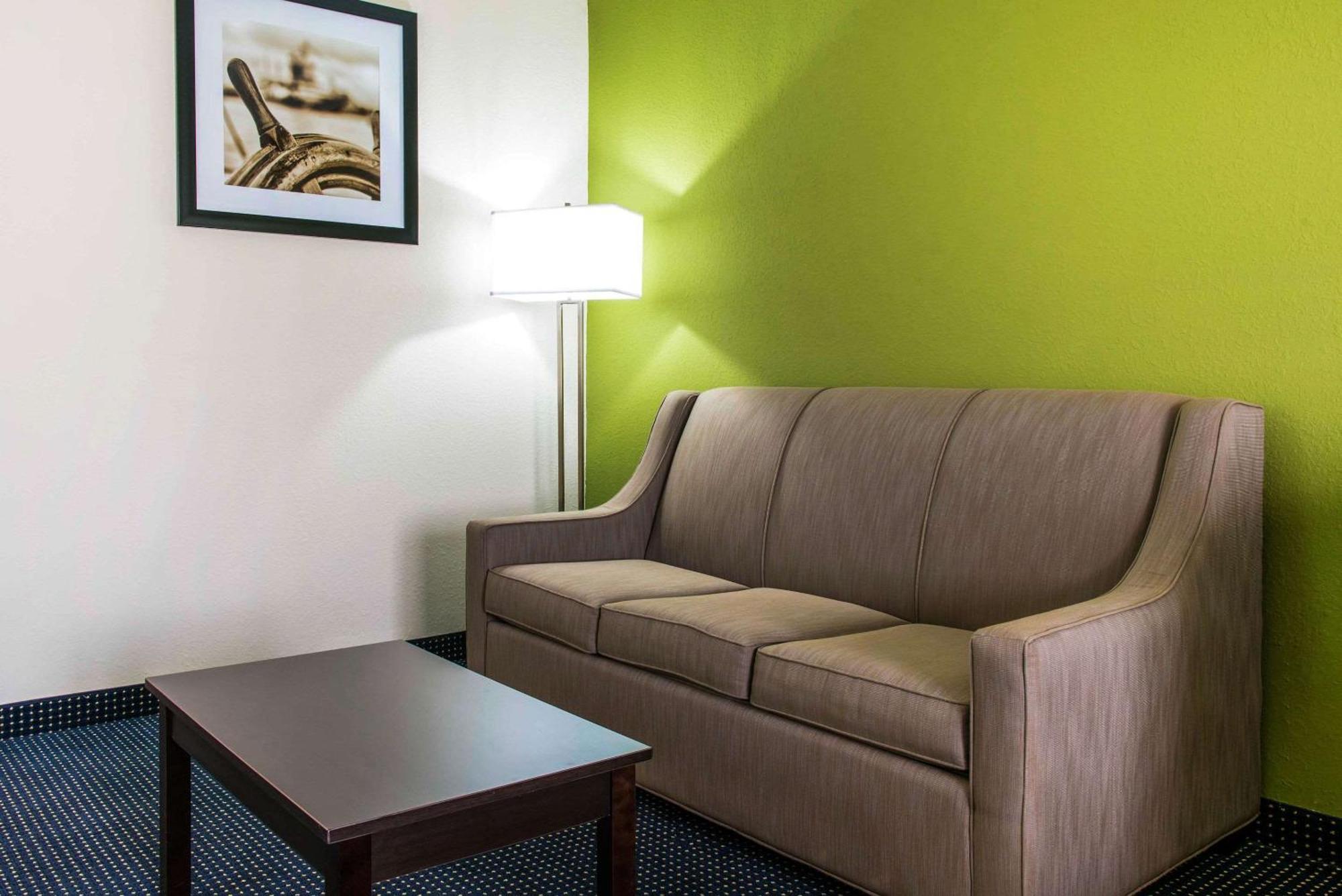 Quality Inn & Suites Anderson I-69 Экстерьер фото
