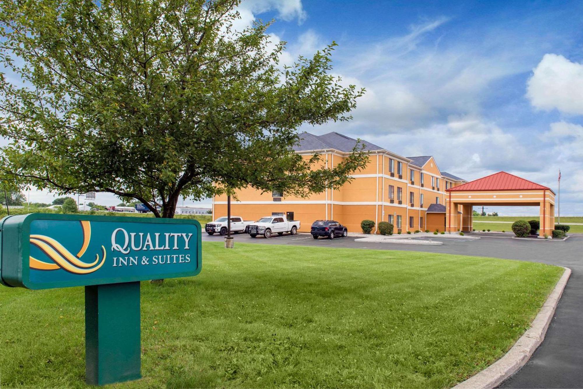 Quality Inn & Suites Anderson I-69 Экстерьер фото