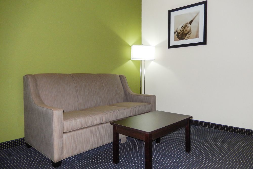 Quality Inn & Suites Anderson I-69 Экстерьер фото